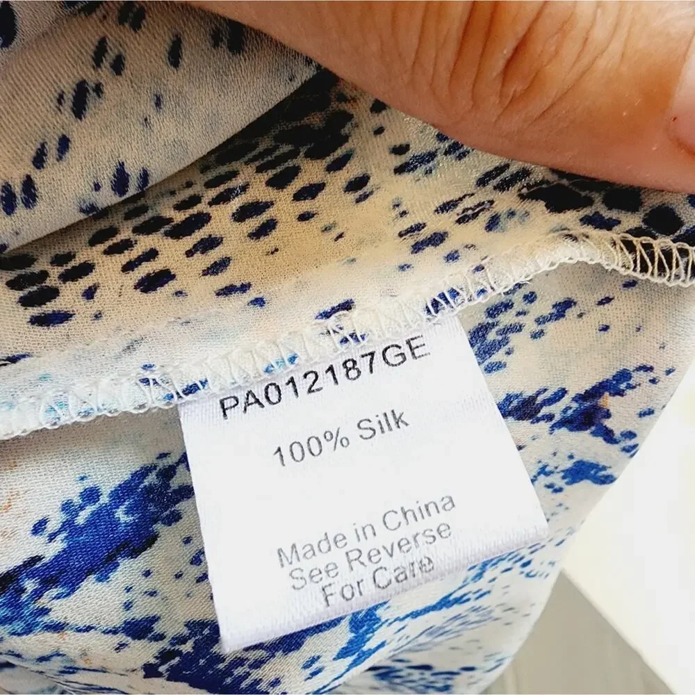PARKER SILK V NECK BLUE SLEEVELESS SIZE SMALL - Picture 7 of 7